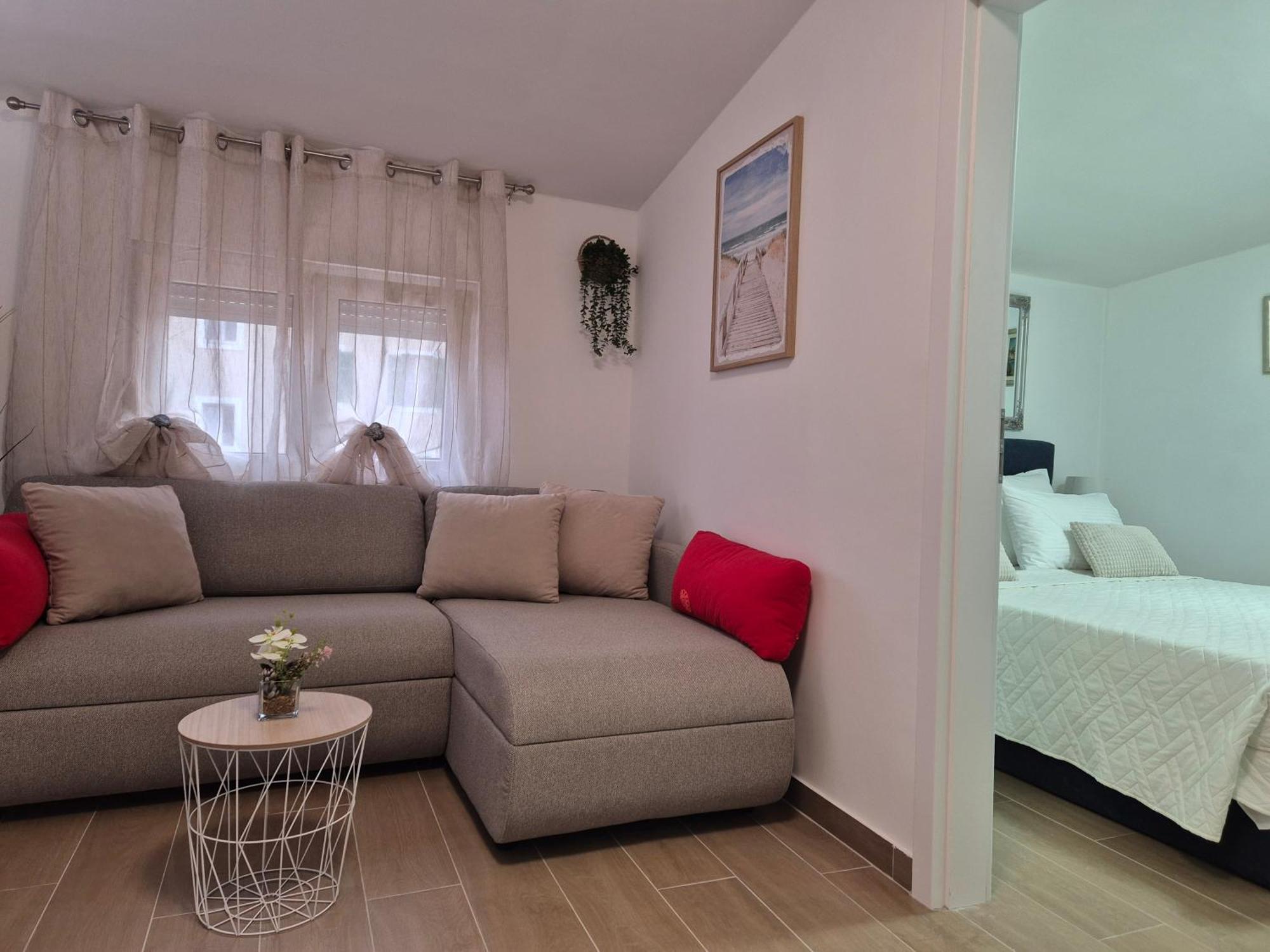 Apartments Duje Split Exterior photo